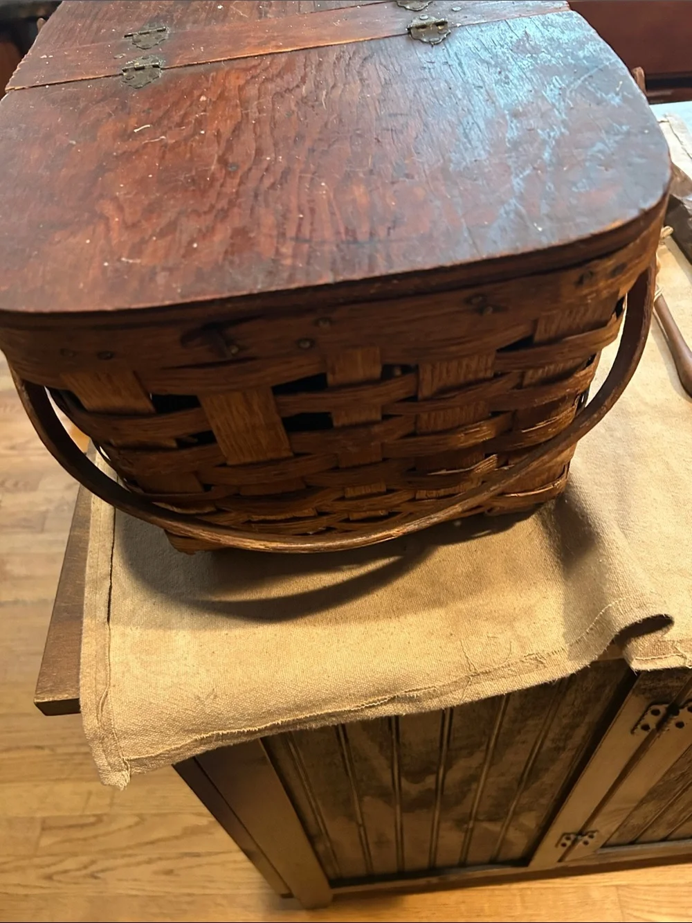 Woven Wood Picnic Basket with Hinged Wooden Lid - Brown